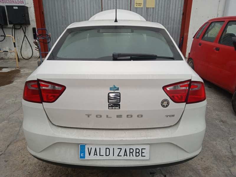 seat toledo (kg3) del año 2015