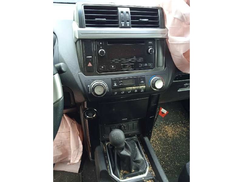 toyota land cruiser (j15) del año 2016