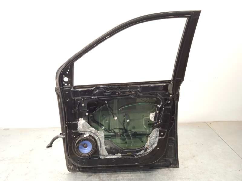 Recambio de puerta delantera derecha para kia carnival 2.9 crdi vgt ex referencia OEM IAM 760044D010  