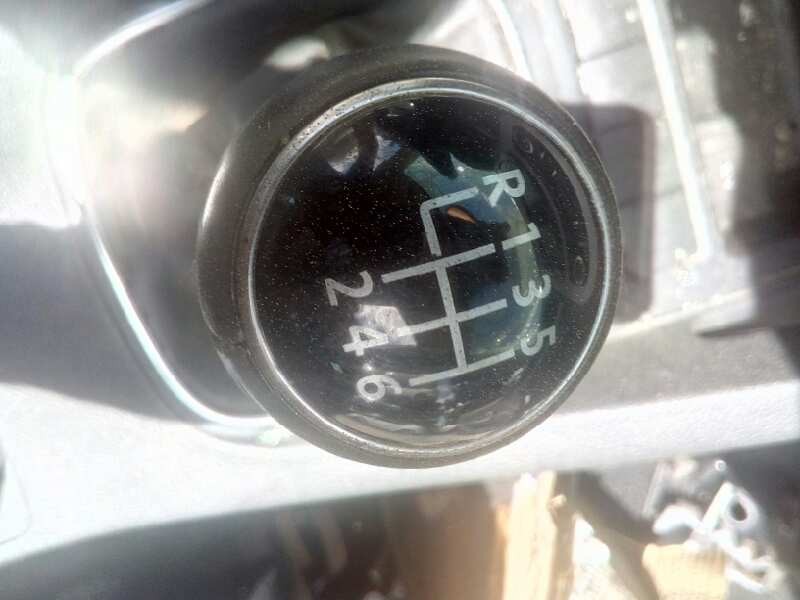 volkswagen scirocco (137) del año 2010