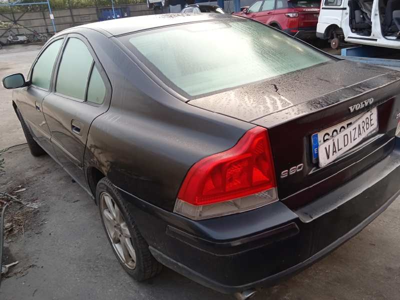 volvo s60 berlina del año 2007