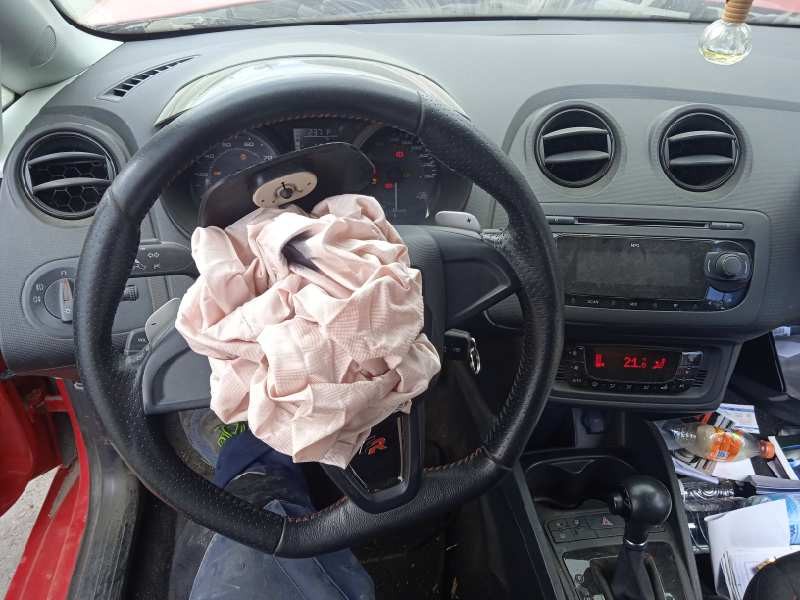 seat ibiza (6j5) del año 2010