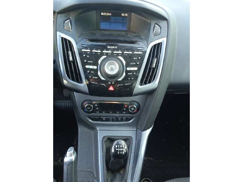 ford focus turn. del año 2014