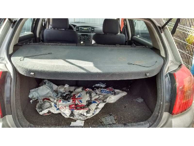 toyota corolla (e12) del año 2003