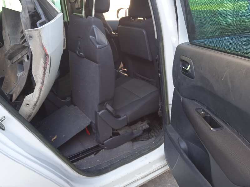 peugeot 5008 del año 2011