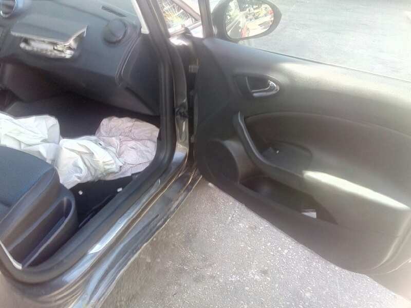 seat ibiza (6p1) del año 2016