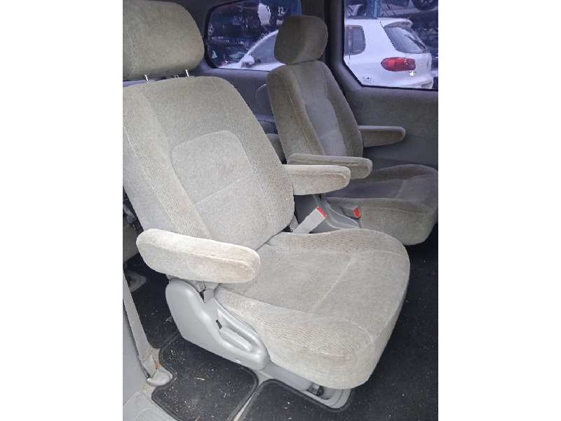 kia carnival ii del año 2005