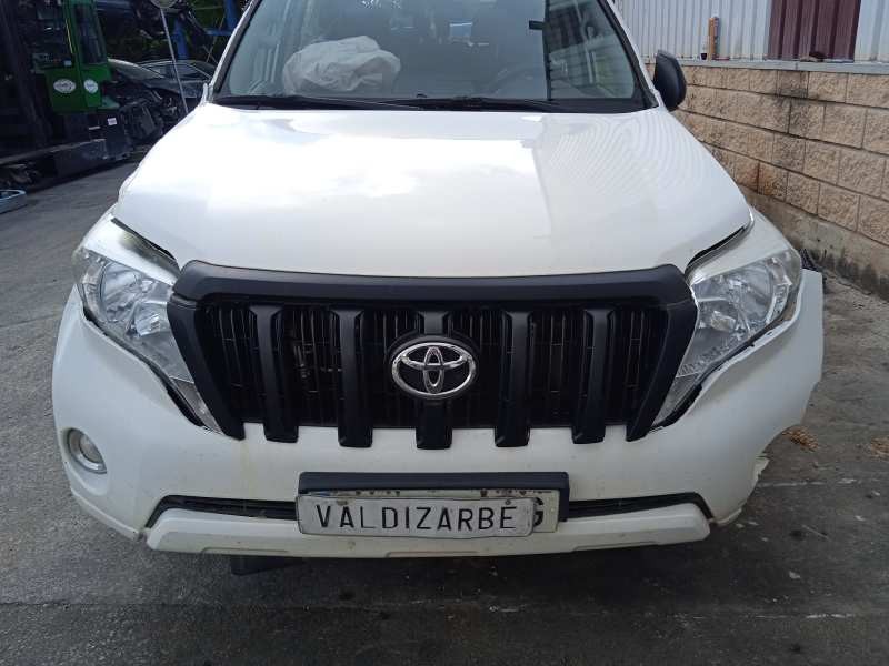 toyota land cruiser (j15) del año 2016