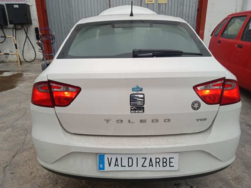 seat toledo (kg3) del año 2015