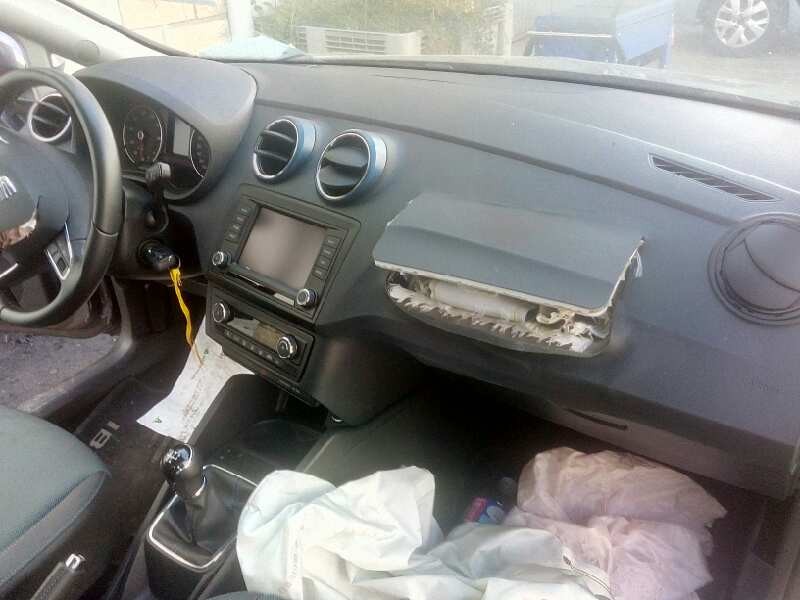 seat ibiza (6p1) del año 2016