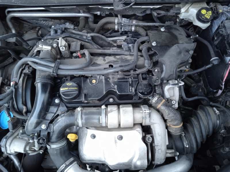 volvo v40 del año 2013