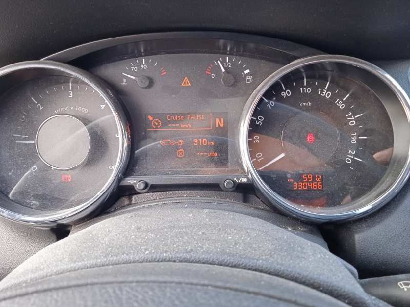 peugeot 5008 del año 2011