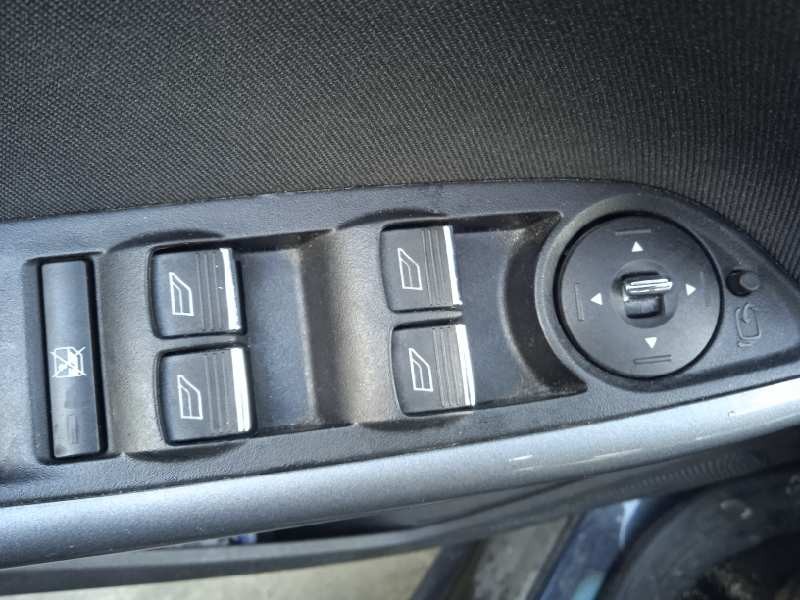 ford focus turn. del año 2014