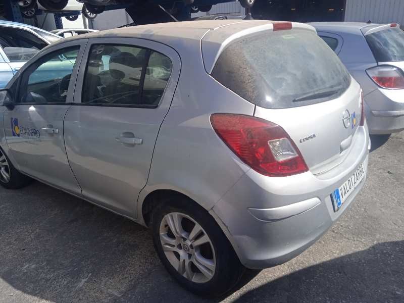 opel corsa d del año 2010