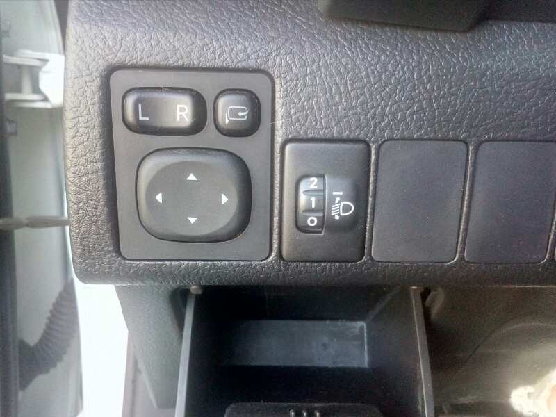 toyota auris del año 2016