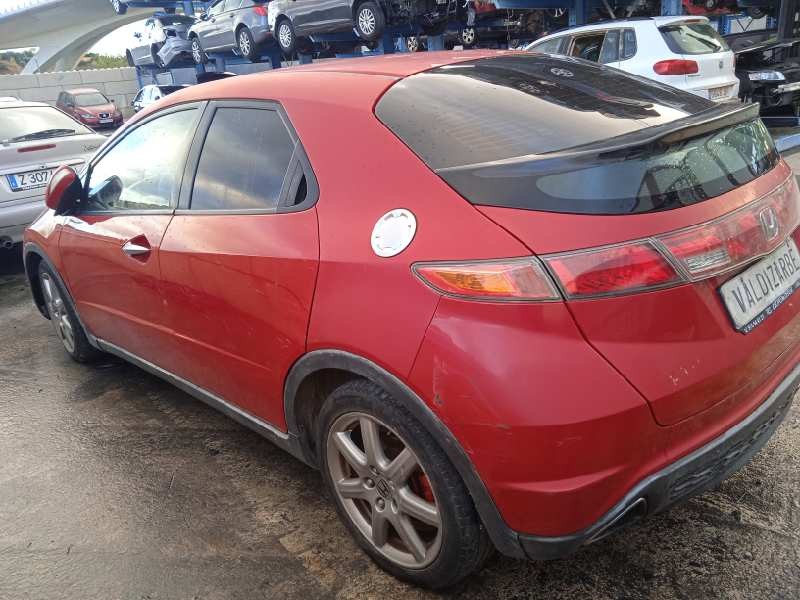 honda civic berlina 5 (fk) del año 2006