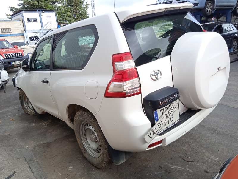 toyota land cruiser (j15) del año 2016