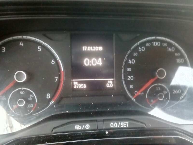 volkswagen polo (aw) del año 2017