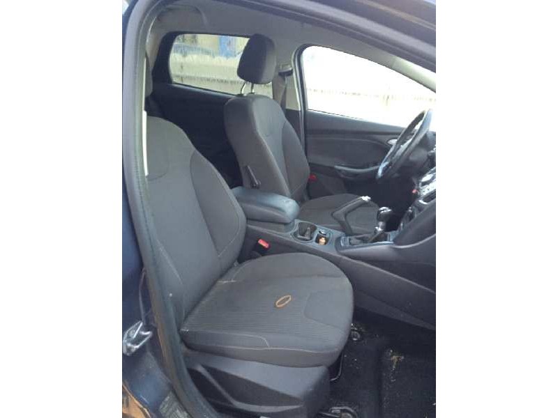 ford focus turn. del año 2014