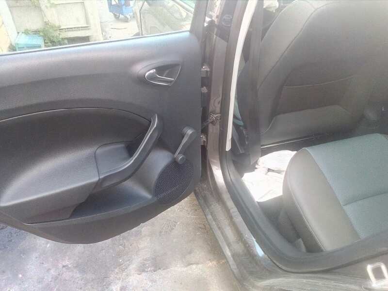 seat ibiza (6p1) del año 2016