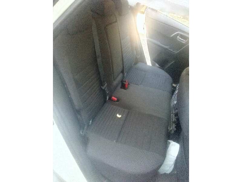 toyota auris del año 2016