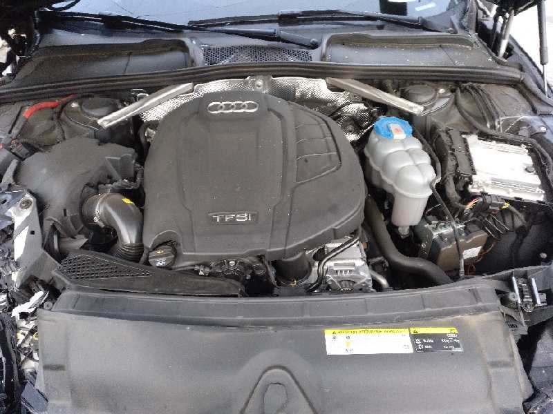 audi a4 berlina (8w2) del año 2016