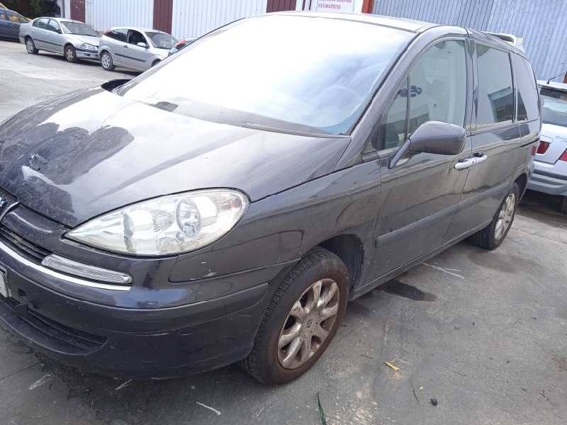 peugeot 807 del año 2005