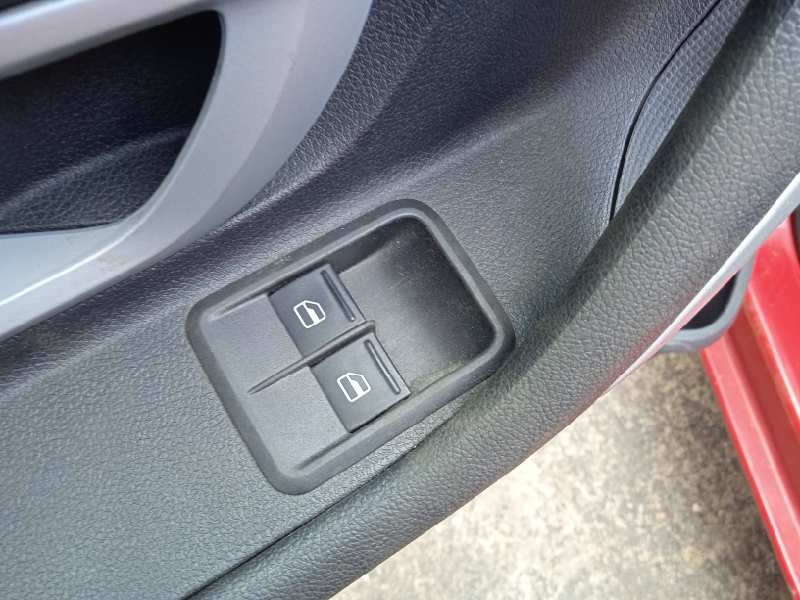 skoda fabia (5j2 ) del año 2010