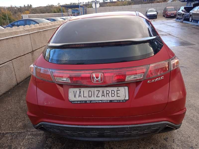 honda civic berlina 5 (fk) del año 2006