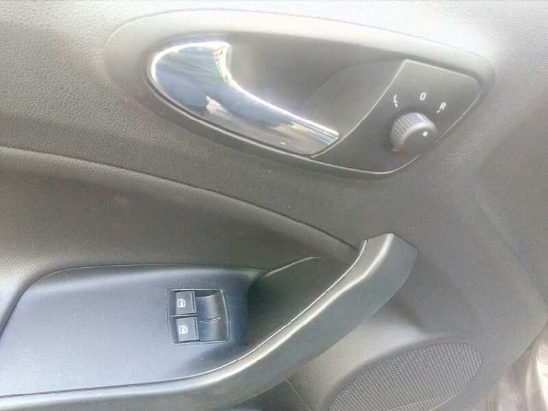 seat ibiza (6p1) del año 2016