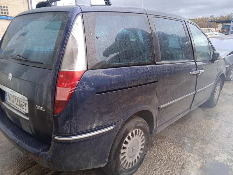 lancia phedra (180) del año 2002