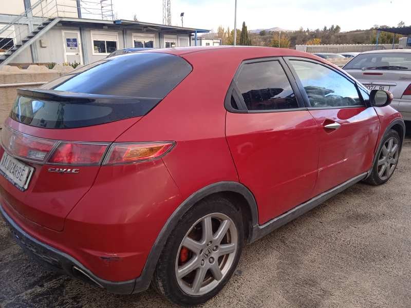 honda civic berlina 5 (fk) del año 2006