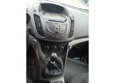 ford kuga (cbs) del año 2016 2