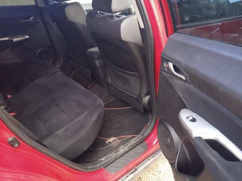 honda civic berlina 5 (fk) del año 2006