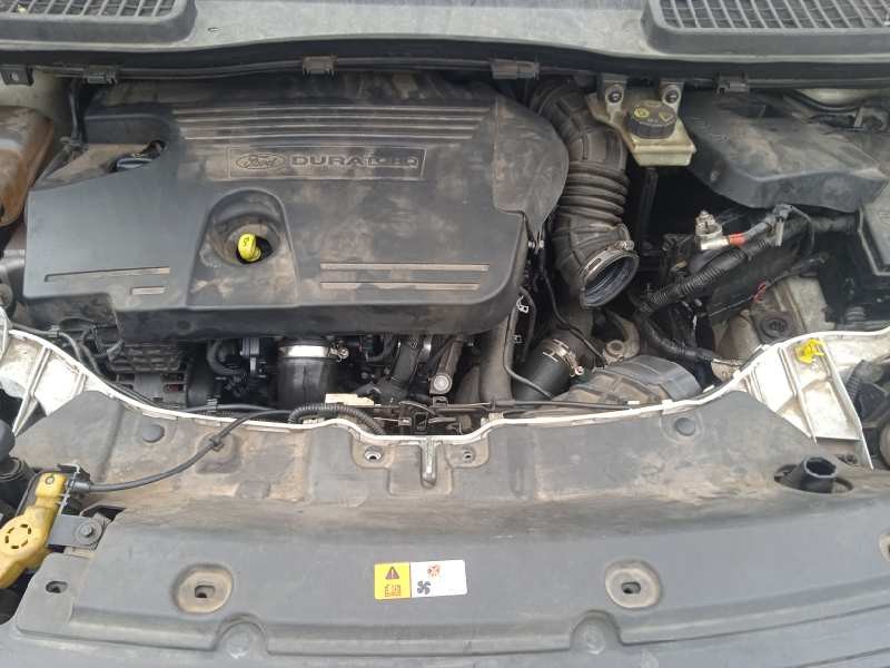 ford kuga (cbs) del año 2016