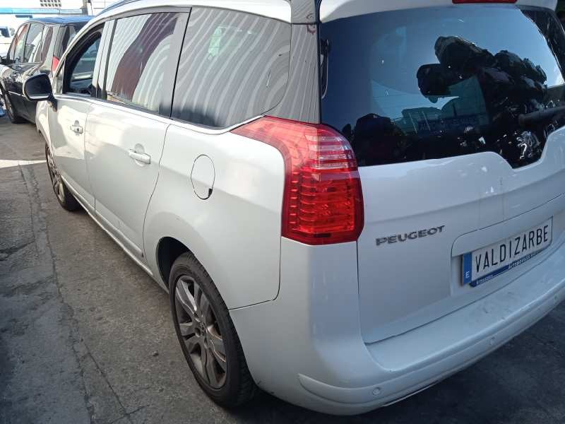 peugeot 5008 del año 2011