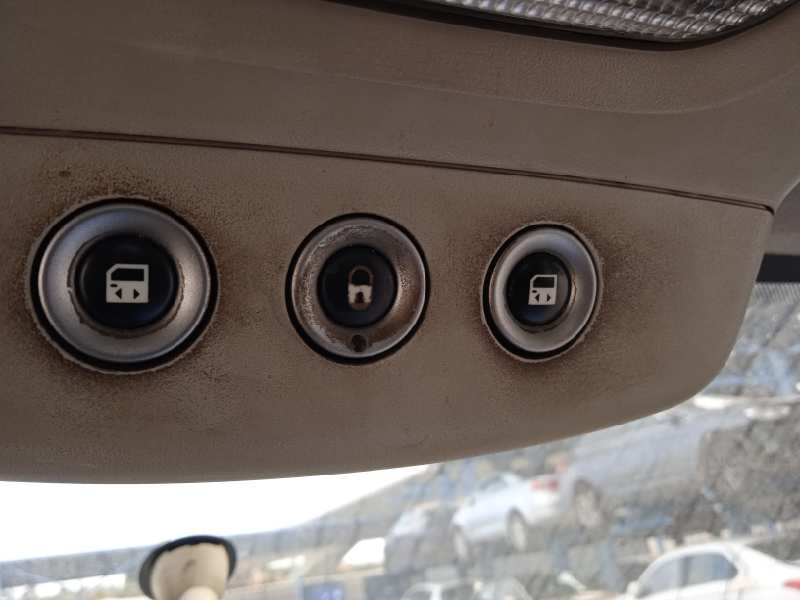 peugeot 807 del año 2005