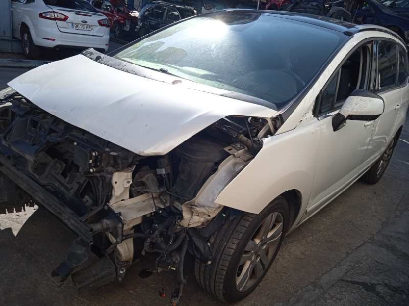 peugeot 5008 del año 2011