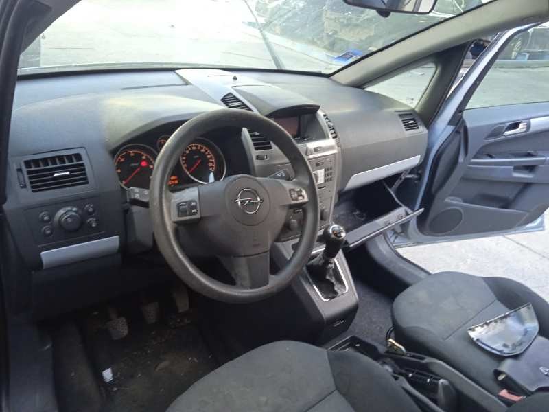 opel zafira b del año 2006