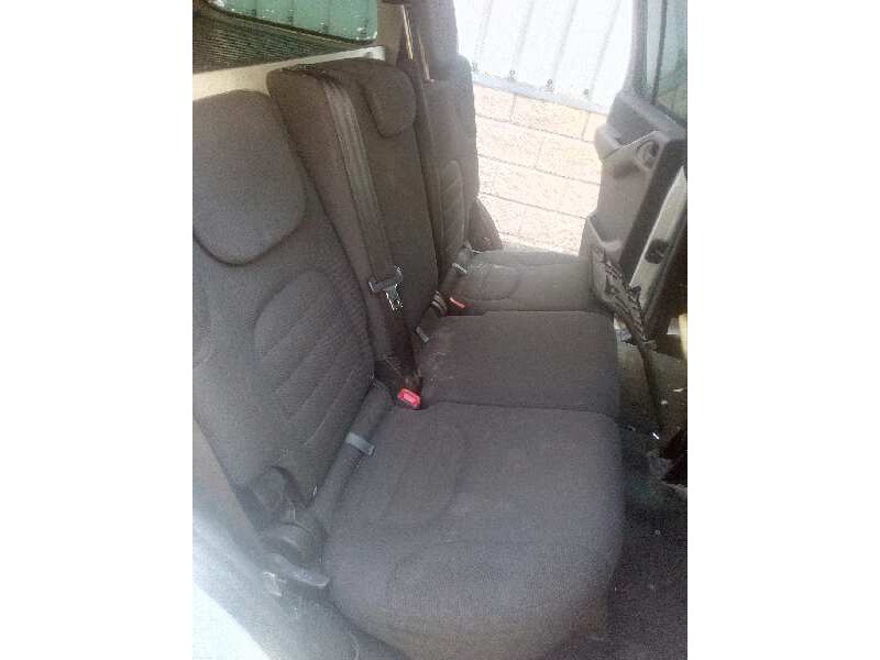 nissan pathfinder (r51) del año 2008