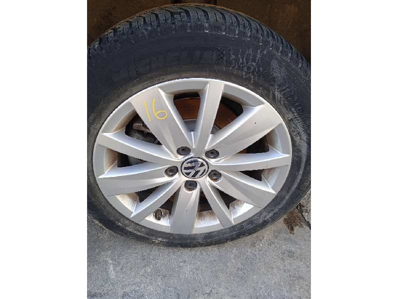 volkswagen passat variant (365) del año 2014