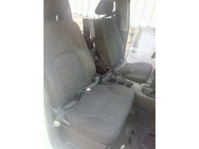 nissan pathfinder (r51) del año 2008