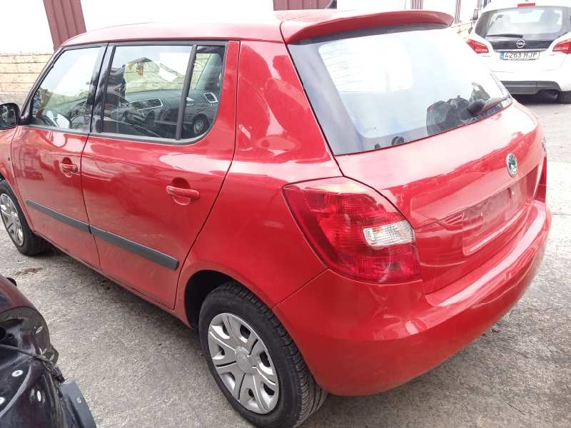 skoda fabia (5j2 ) del año 2010