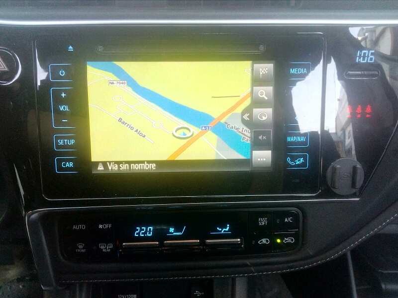 toyota auris del año 2016