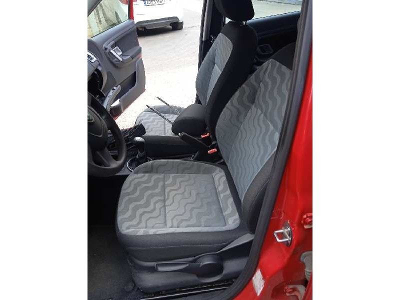 skoda fabia (5j2 ) del año 2010