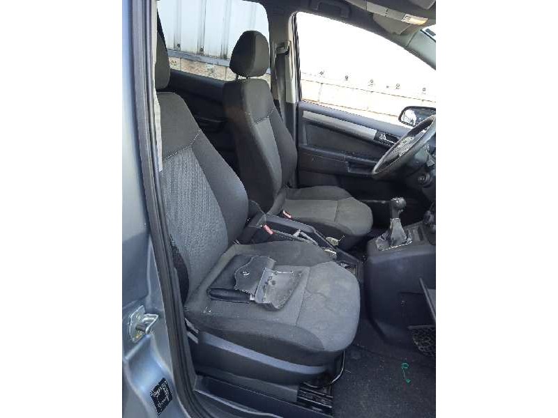 opel zafira b del año 2006