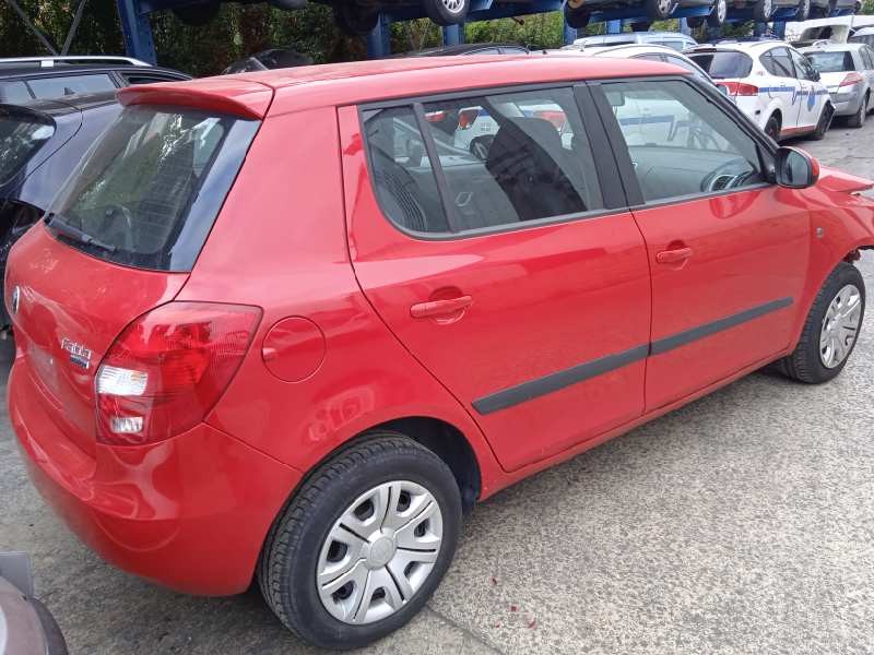 skoda fabia (5j2 ) del año 2010