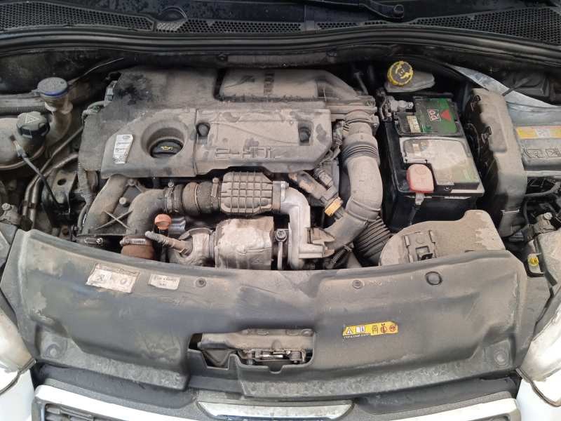 peugeot 208 del año 2013