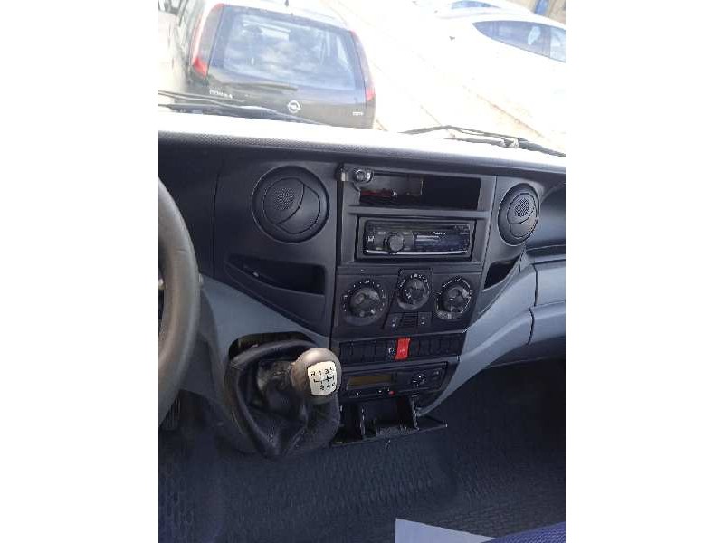 iveco daily caja abierta del año 2008