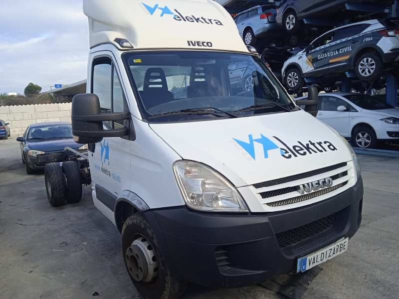 iveco daily caja abierta del año 2008